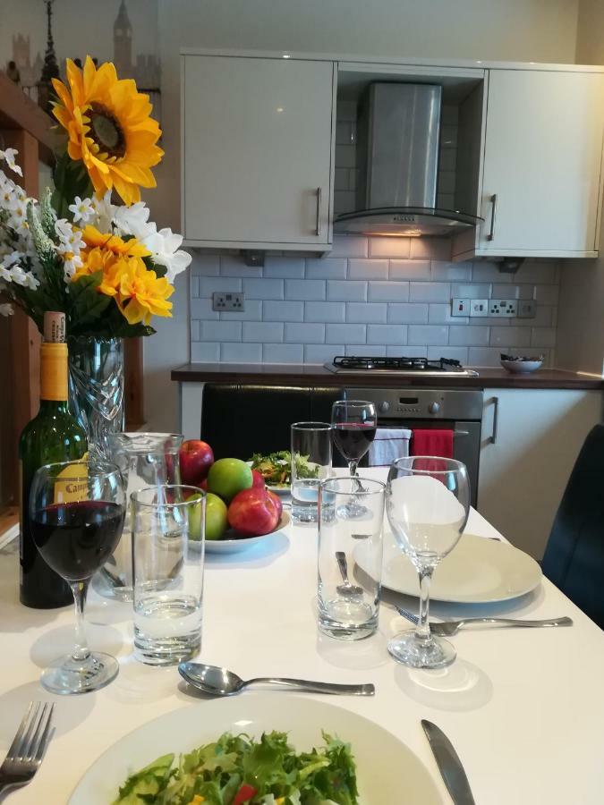 Stunning, 2 Bedroom, Ground Floor Apartment, Uplands, Swansea Kültér fotó